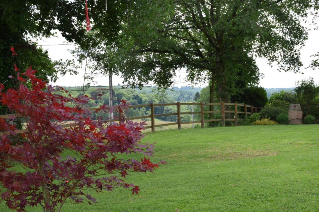 Bed and Breakfast Libellule Coussac-Bonneval Exterior foto