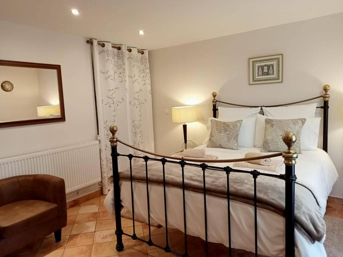 Bed and Breakfast Libellule Coussac-Bonneval Exterior foto